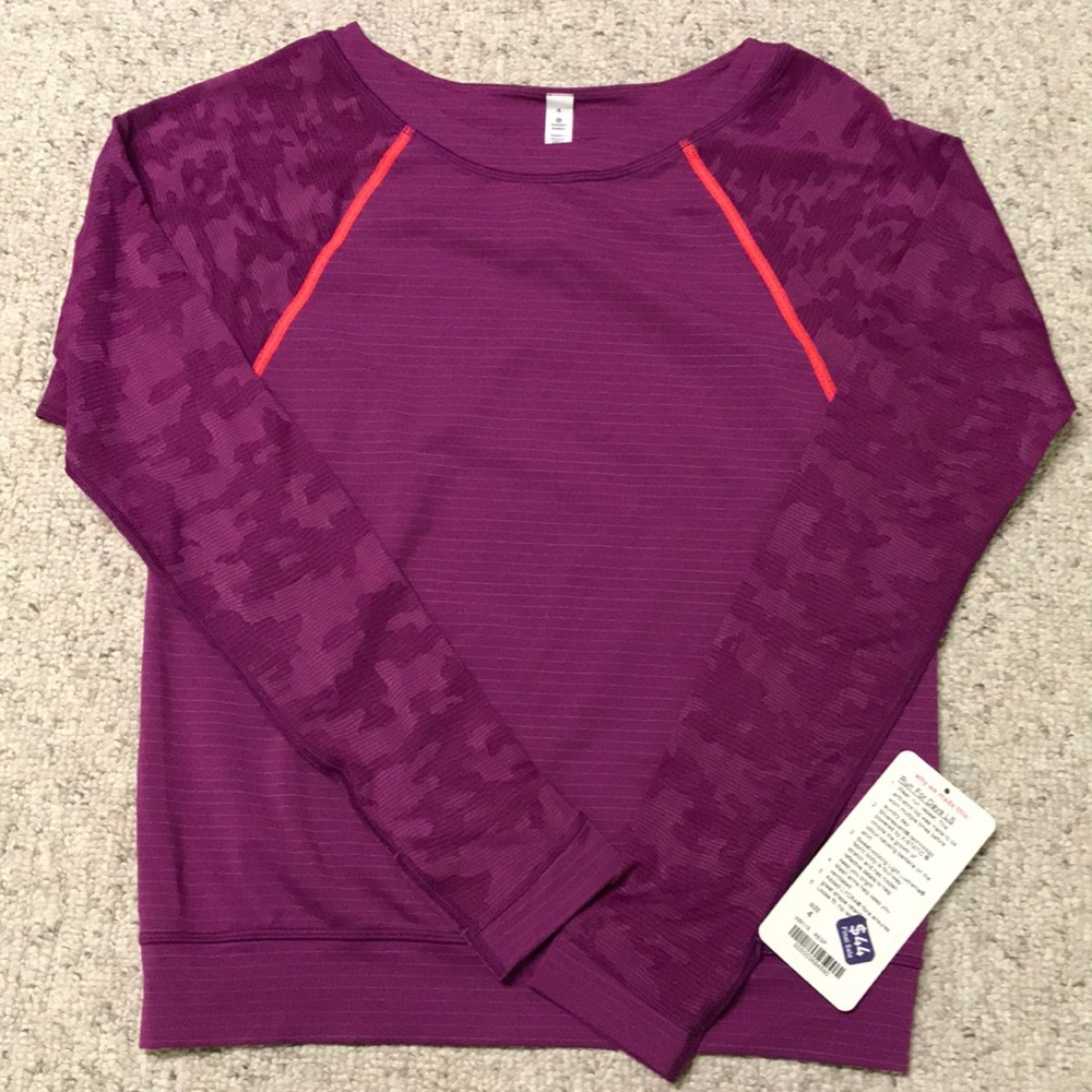 NWT Lululemon Run for Days long sleeve shirt